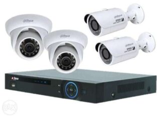 Surveillance Camera : 4-cameras CCTV (Max 8 Channels)
