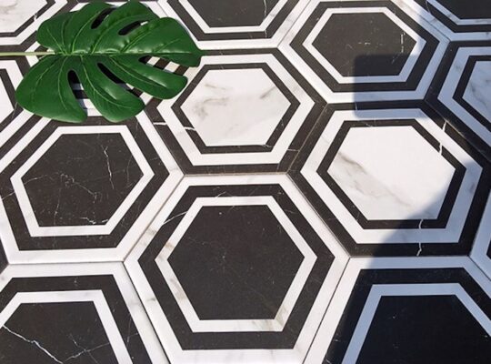 Hexagon pattern tiles Black & White Marble