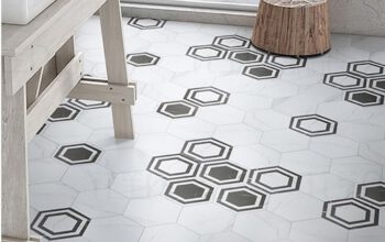 Hexagon pattern tiles Black & White Marble