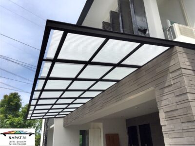 หลังคาโรงรถและกันสาด แผ่นโปร่งแสง เอสซีจี (B2) พร้อมติดตั้ง