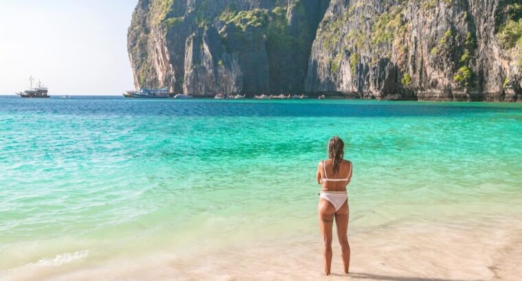 James Bond Island and Phi Phi Islands Tour